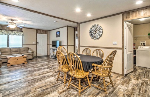 Hardin Casa | Cozy Hardin Retreat w/ Lake Kentucky View!