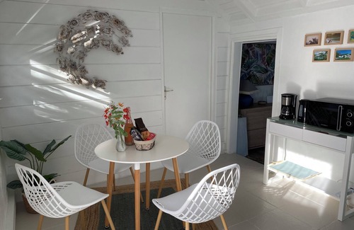 Anse Marcel Cabaña | Cozy historic cottage in Anse Marcel