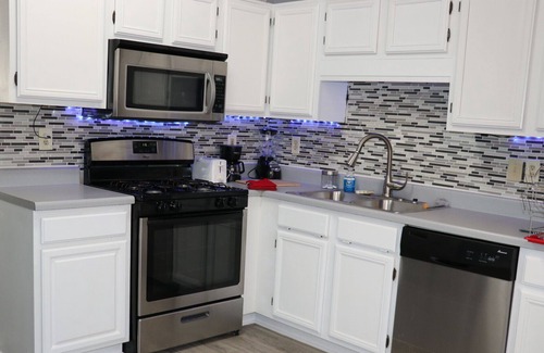 Irondale Casa | Cozy Home Away From Home