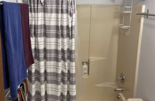 Campton Condominio | Cozy Home Away From Home- Condo In Waterville Valley Estates