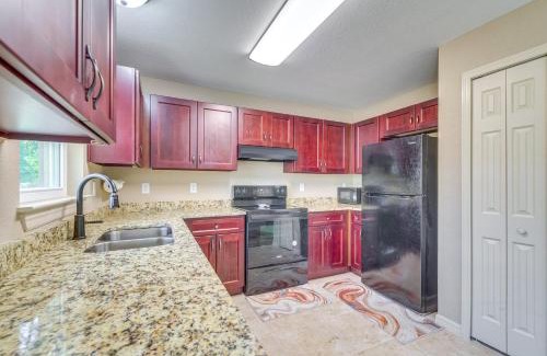 Ocala Casa | Cozy home away from home