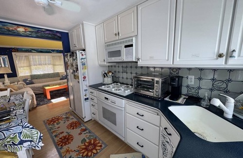 North Beach Haven Casa | Cozy Home for Family of Four!