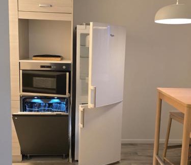 Borlange Apartamento | Cozy home, free Parking