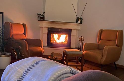 Etimesgut Villa | Cozy home - Garden, Fireplace & Cinema Experience