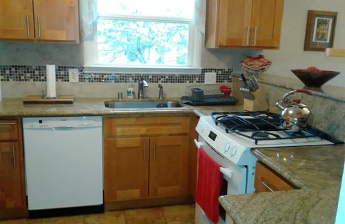 Vallejo Casa | Cozy Home in a Quiet Neighborhood