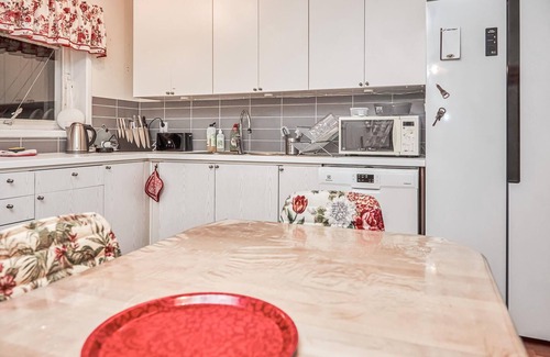 Orust Municipality Casa | Acogedora casa en Henån con sauna