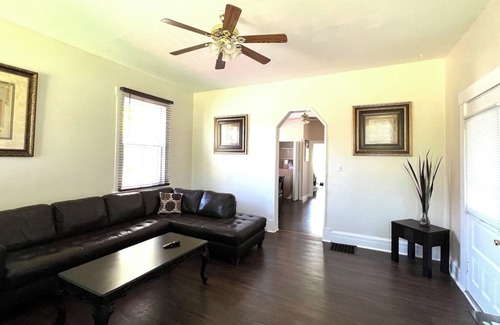 Glendale Otro | Cozy Home in Historic Glendale