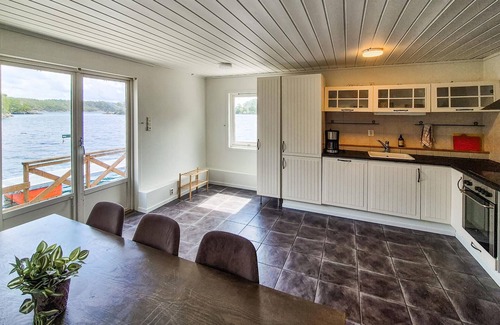 Lysekloster Casa | Acogedora casa en Lepsøy con vistas al.