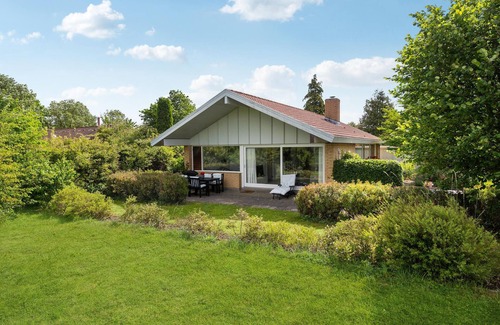 Niva Casa | Preciosa casa en Nivå con vistas al mar