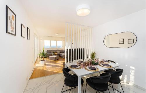 Rovanjska Casa | Cozy Home In Rovanjska