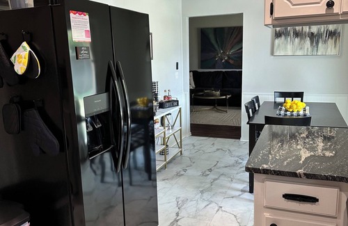 Edmond Casa | COZY Home in Trails South with coffee bar. Close to OKC/Guthrie, pets welcome!