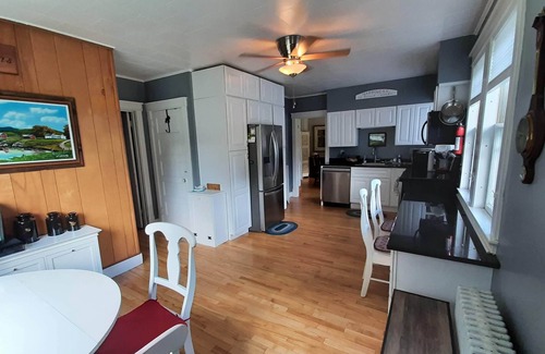 Wells River Casa | Acogedora casa cerca de White Mountains a lo largo de la frontera norte de Vermont / New Hampshire