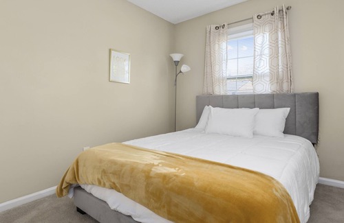 Norfolk - Virginia Beach Casa | Cozy Home!