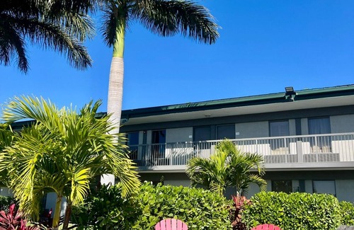 Whitfield Apartamento | Cozy hotel suite beach style