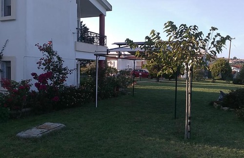 Kassandra Casa | COZY HOUSE IN A QUIET NEIGHBORHOOD PALIOURI REGION