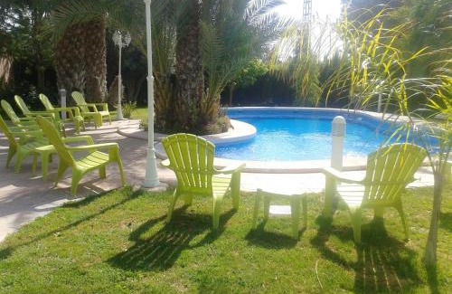 Los Arenales del Sol Casa | Cozy House in Elx + Pool