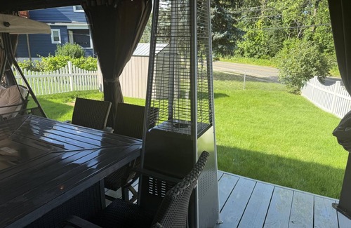 Clifton Casa | Cozy house in enjoyable Clifton with WiFi, AC only one room Bedroom #1