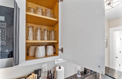 Greensboro Casa | Cozy house in Fisher park