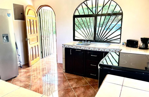 Savegre Casa | Acogedora casas en medio de las montanas y cerca de las playas