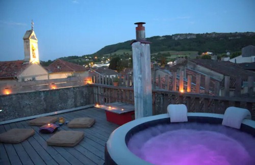 Le Mas-d'Azil Casa | Cozy house with a Jacuzzi and an amazing view