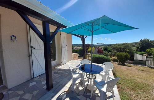 La Roche-Posay Casa | Casa acogedora con jardín y WIFI, cerca de los Termales del Connétable