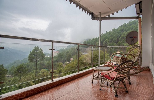 Dharampur Apartamento | Acogedor apartamento independiente con impresionantes vistas.