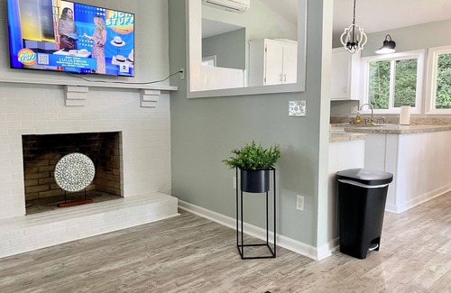 Kilmarnock Casa | Cozy Kilmarnock Cottage