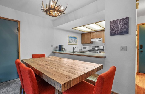 Kirkwood Condominio | Cozy Kirkwood Condo – The Meadows 2 Bedroom by RedAwning