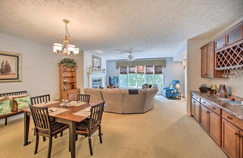 Salem Apartamento | Cozy Lake Keowee Condo with Resort Amenities!