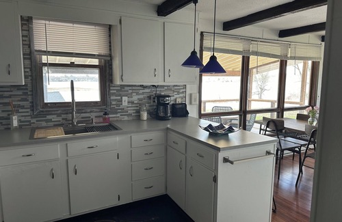 Pardeeville Cabaña | Cozy lakeside cottage with huge deck in quaint Pardeeville, Wisconsin
