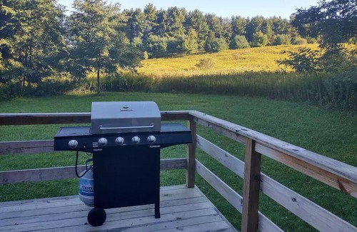 Cooperstown Cabina | Cozy Log Cabin at Warrior Ethos Farm