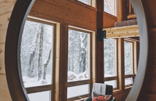 Shingletown Cabina | ¡NUEVO! Acogedora cabaña de madera para llevar cerca del Parque Nacional Lassen