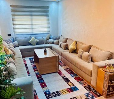 Bouznika Apartamento | Cozy luxe Bouznika Apartment