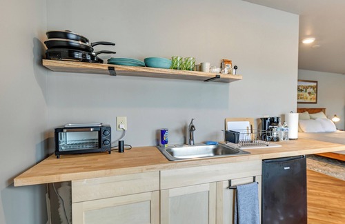 Meredith Apartamento | Cozy Meredith Studio Near Lakes & Downtown