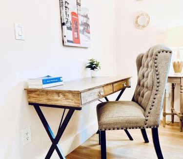 Coral Way Casa | Cozy Miami Villa near Coconut Grove and the University of Miami
