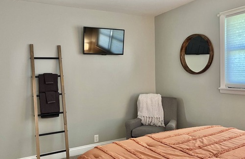 Benton Harbor Cabaña | Cozy Millburg Cottage