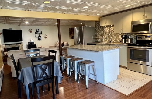 Revere Apartamento | Acogedor apartamento moderno de 2 dormitorios cerca de Boston