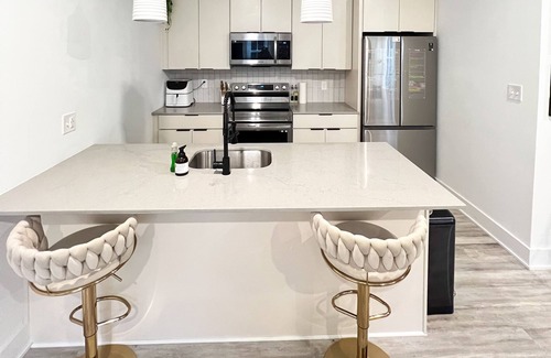 Germantown Apartamento | Cozy Modern apartment in peaceful Philadelphia with WiFi, AC