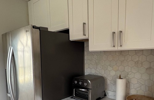 Jefferson Manor Casa | Cozy Modern Comfort Near Old Town Alexandria