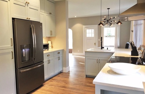 East End Casa | Casa recientemente renovada (East end, Downtown, St. Lukes)