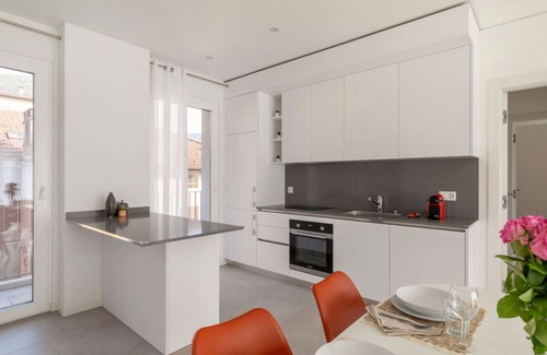 Lugano Apartamento | Cozy & Modern Flat for 6 people / Free Parking