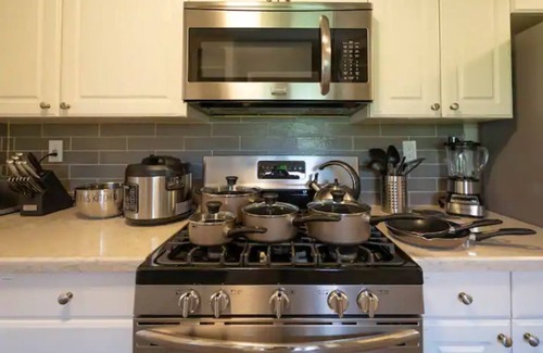 Glendora Casa | Cozy mountain view 3 bed/2bath with 2 king beds!