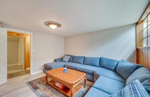 Nampa Casa | Cozy Nampa Escape with Fireplace and Smart TV!