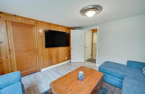 Nampa Casa | Cozy Nampa Escape with Fireplace and Smart TV!