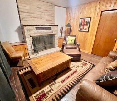 Midway Casa | Cozy Nature Retreat Cabin with Fireplace