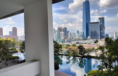 Maluri Apartamento | Continew Residensi + Airport Pick Up Upon Request