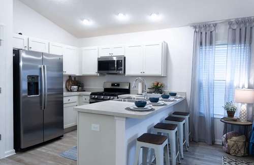 Okahumpka Casa | Cozy Patio Villa