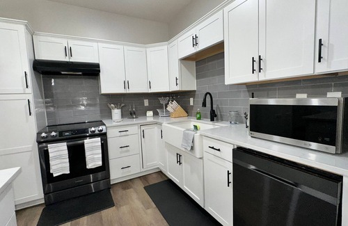 Pelham Casa | Cozy Pelham Cottage – Minutes from Oak Mountain Park/ Pet-Friendly fees apply