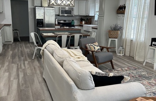 Uvalde Casa | Cozy place to relax