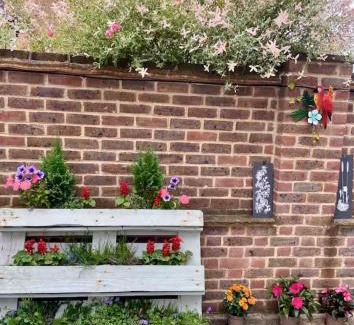 Moffat Casa | Cozy Private Access Room